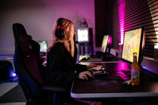 A Guide to Scholarships and Education for Aspiring Esports Athletes